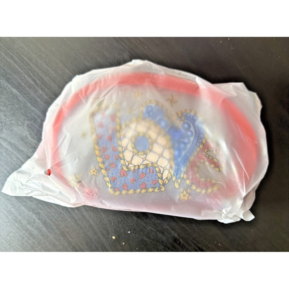 Brighton VIP Celebrate Plastic Tote & Zip Pouch Red Heart Clear Handbag Set NEW - Picture 2 of 12